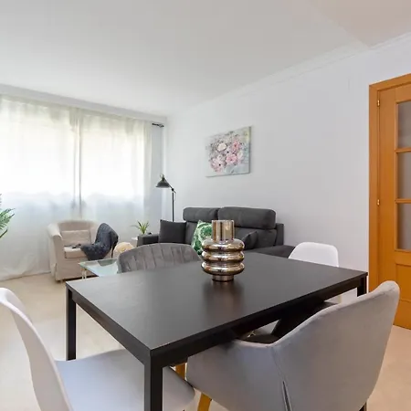 Apartament Araucaria Garden & Parking Malaga