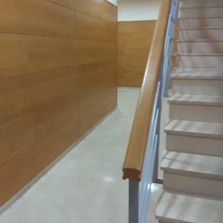 Araucaria Garden & Parking * 马拉加